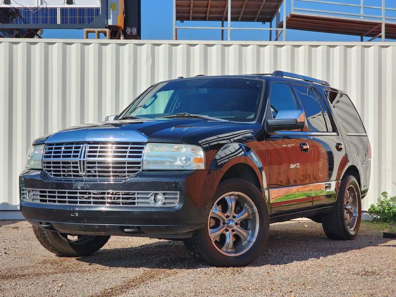 2010 Lincoln Navigator 4x4 4 Door SUV