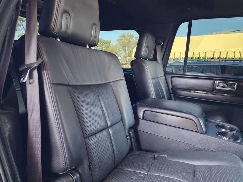 2010 Lincoln Navigator 4x4 4 Door SUV