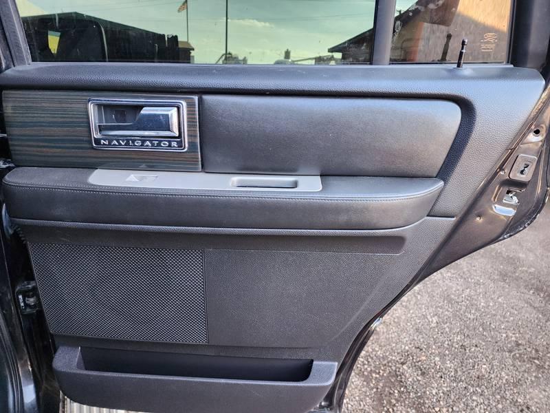 2010 Lincoln Navigator 4x4 4 Door SUV