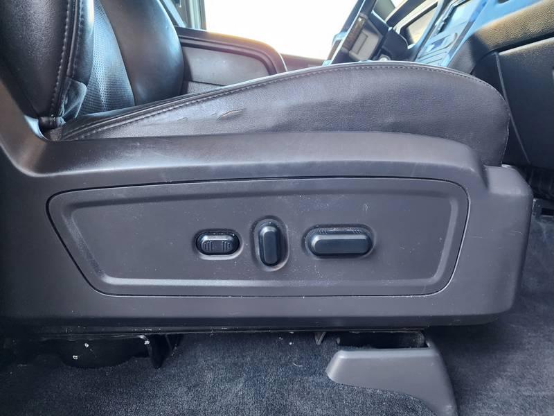 2010 Lincoln Navigator 4x4 4 Door SUV