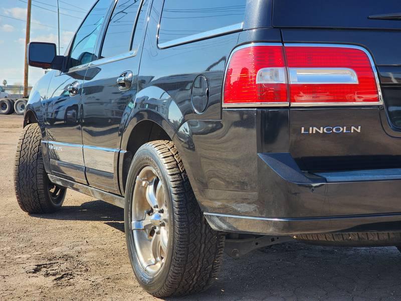 2010 Lincoln Navigator 4x4 4 Door SUV
