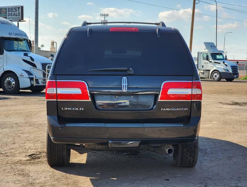 2010 Lincoln Navigator 4x4 4 Door SUV