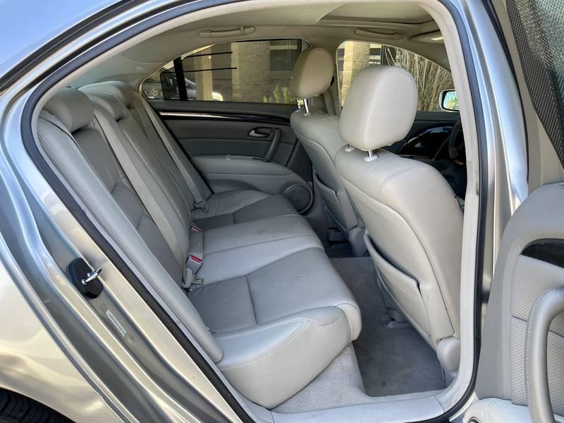 2009 Acura RL SH-AWD w/Tech 4 Door Sedan