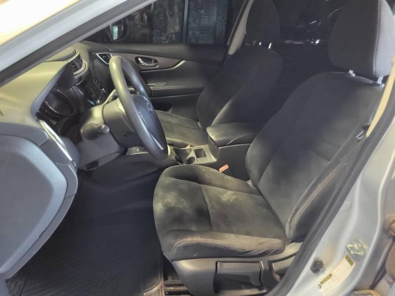 2016 Nissan Rogue 4 Door SUV