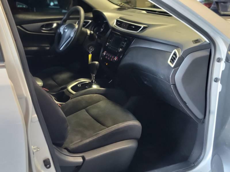 2016 Nissan Rogue 4 Door SUV