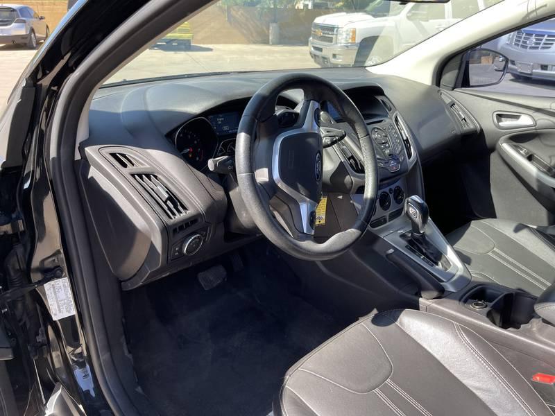 2014 Ford Focus SE 4 Door Hatchback