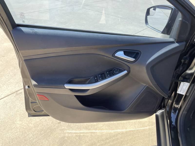 2014 Ford Focus SE 4 Door Hatchback