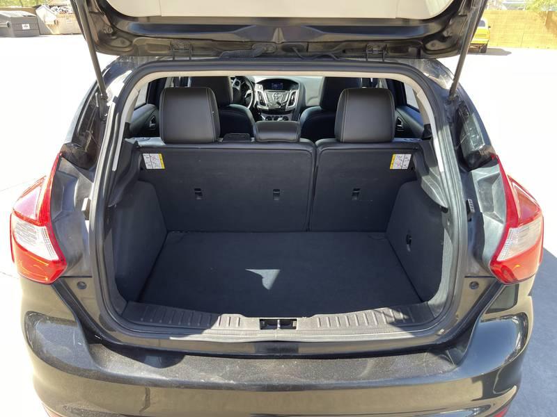 2014 Ford Focus SE 4 Door Hatchback