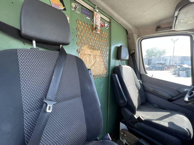 2007 Dodge Sprinter 2500 3 Door Cargo Van