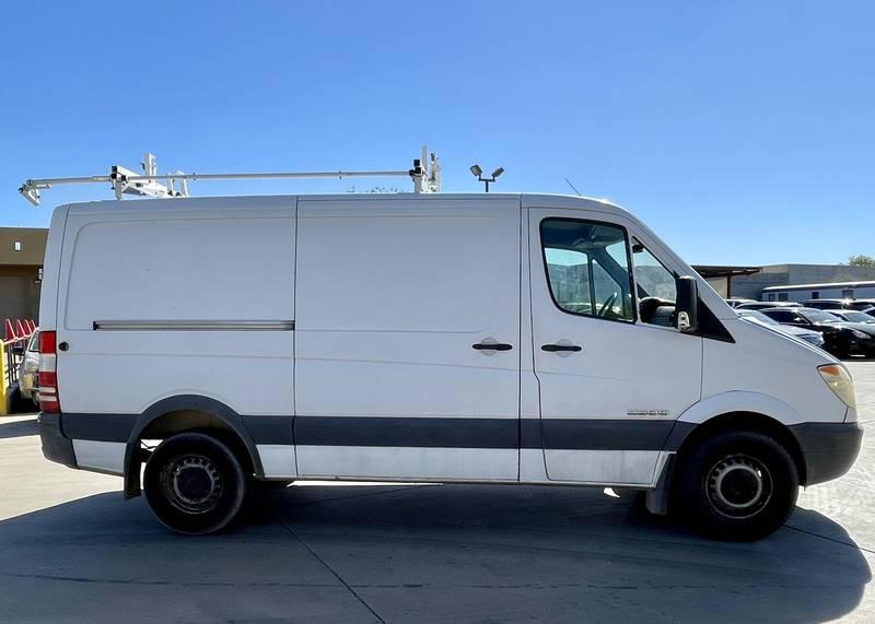 2007 Dodge Sprinter 2500 3 Door Cargo Van