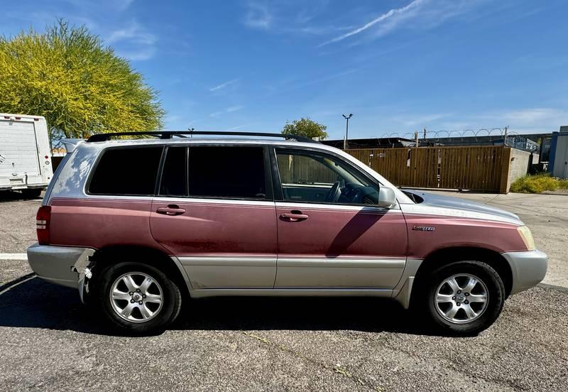 2002 Toyota Highlander 4 Door SUV