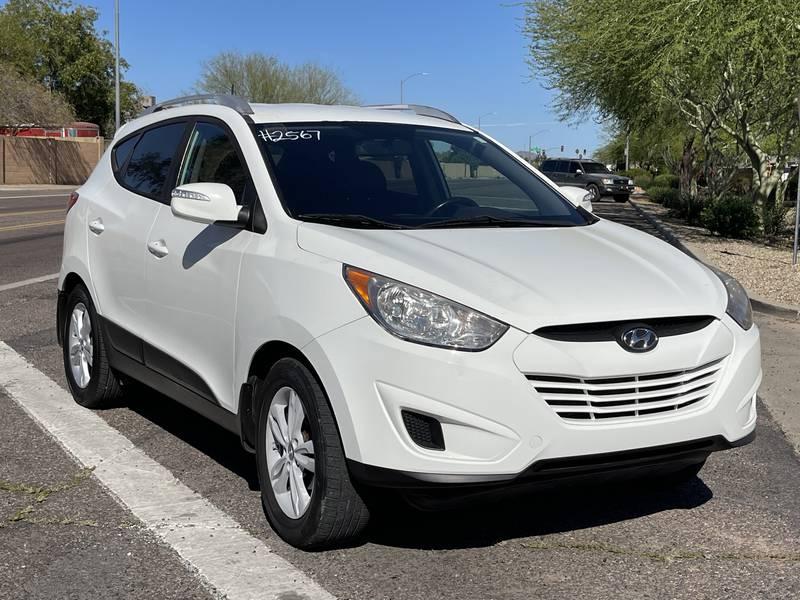 2012 Hyundai Tucson 4 Door SUV