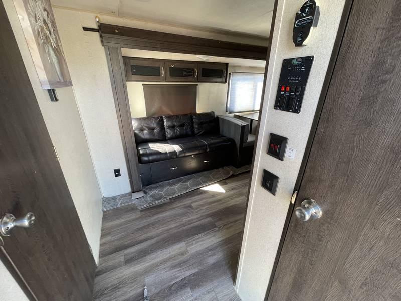 2018 Forest River WildWood T27RBK Travel Trailer with Slide Out