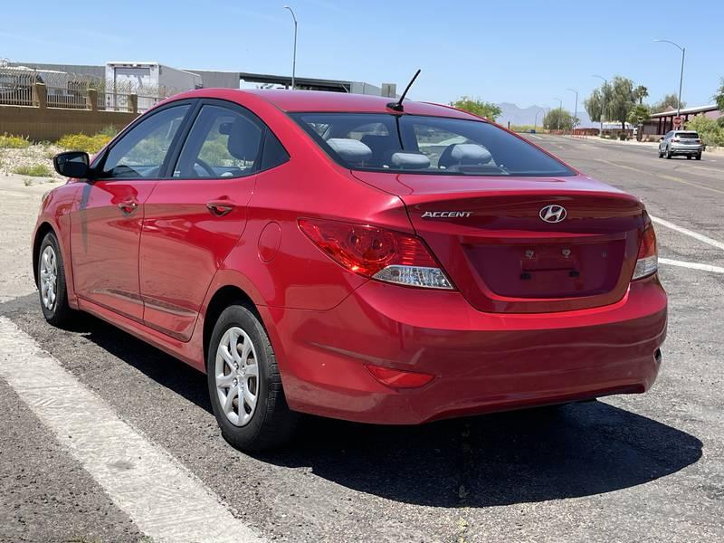 2014 Hyundai Accent GLS 4 Door Sedan