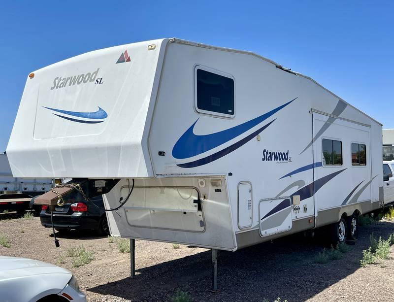 2006 Mckenzie Starwood SL 30ft Fifth Wheel Travel Trailer