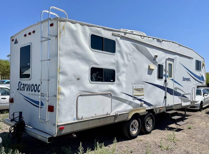 2006 Mckenzie Starwood SL 30ft Fifth Wheel Travel Trailer