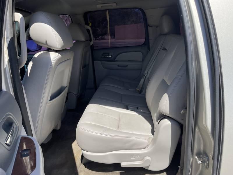 2014 GMC Yukon XL SLT 4 Door SUV