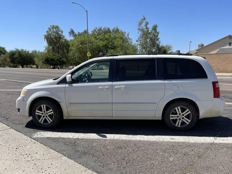 2009 Dodge Grand Caravan SXT 4 Door Mini Van