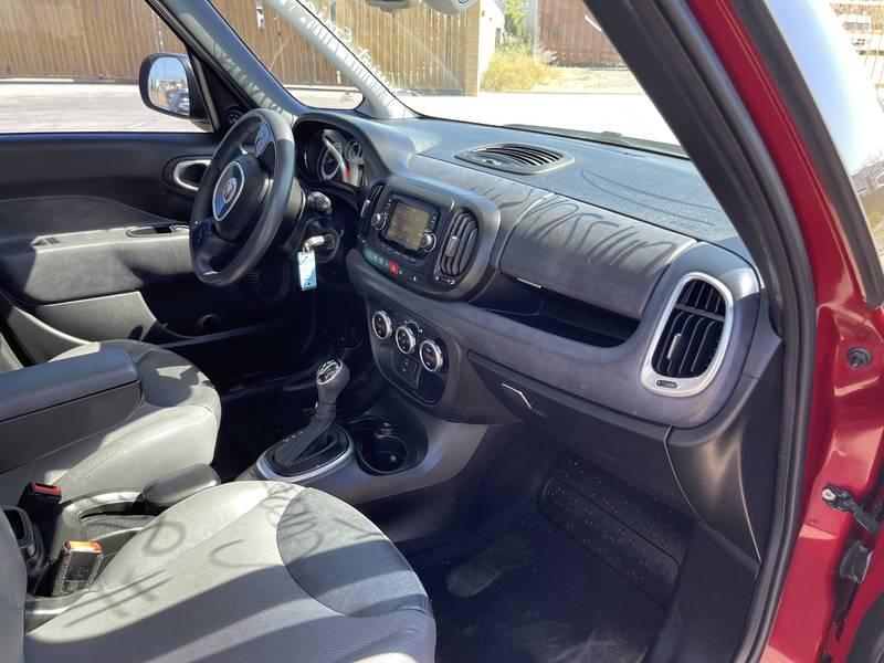 2014 FIAT 500L Lounge 4 Door Hatchback
