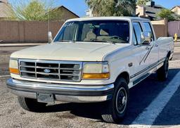 1994 Ford F-350 XLT 4 Door Crewcab Pickup Truck