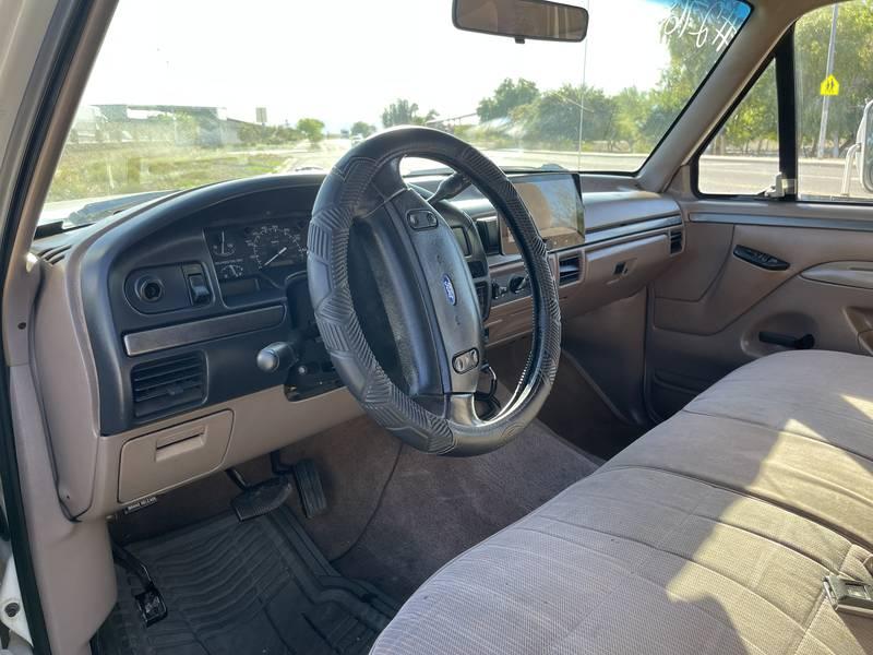 1994 Ford F-350 XLT 4 Door Crewcab Pickup Truck