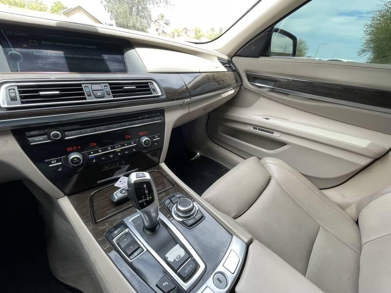 2012 BMW 7 Series 750Li 4 Door Sedan