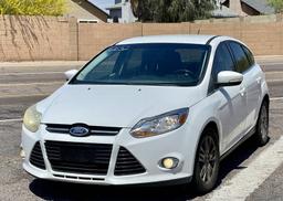 2012 Ford Focus SEL 4 Door Hatchback