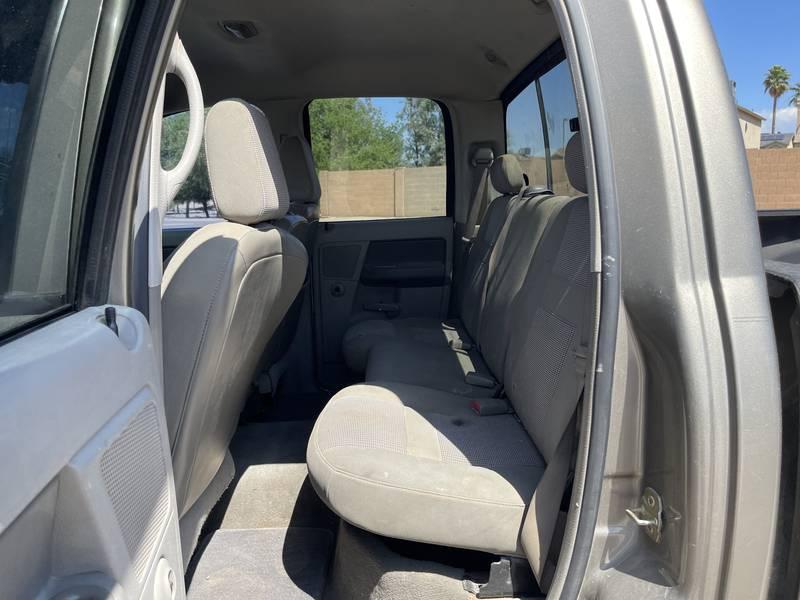 2006 Dodge Ram 3500 SLT 4X4 Cummins Turbodiesel 4 Door Crewcab Pickup Truck