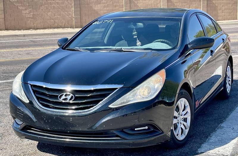 2012 Hyundai Sonata GLS 4 Door Sedan