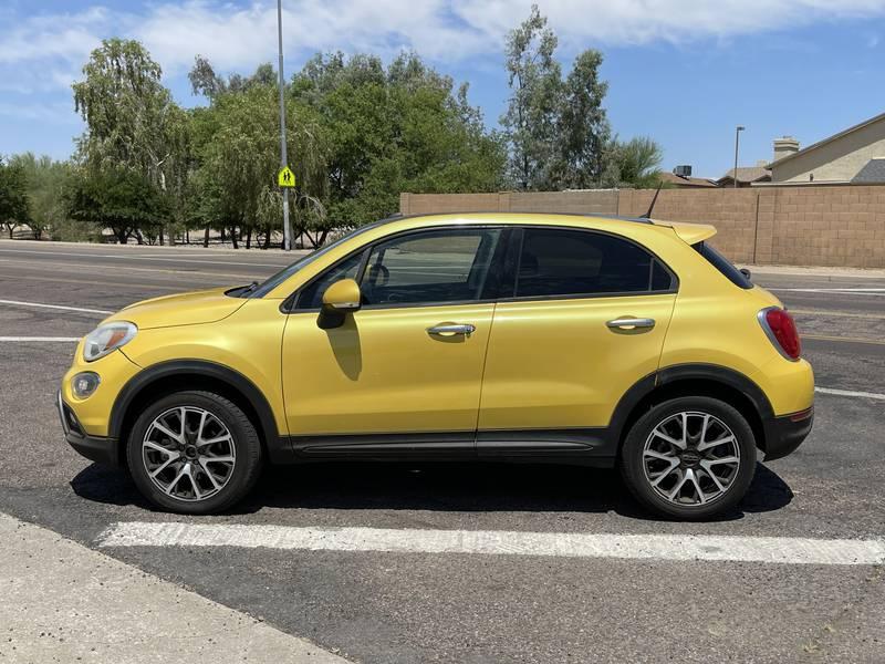 2016 FIAT 500X Trekking Plus 4 Door SUV - ALL WHEEL DRIVE -