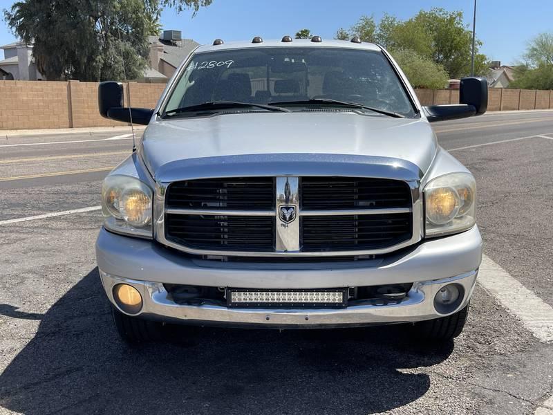 2006 Dodge Ram 2500 4 Door Crewcab Pickup Truck