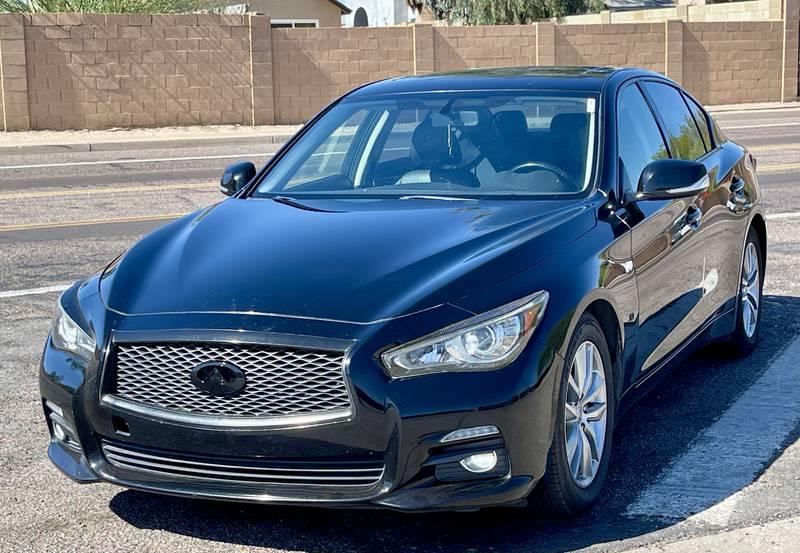 2015 Infiniti Q50 4 Door SUV