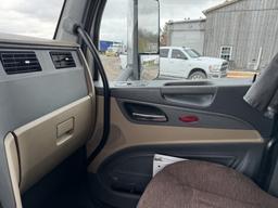 2015 Peterbilt 579 Sleeper Truck