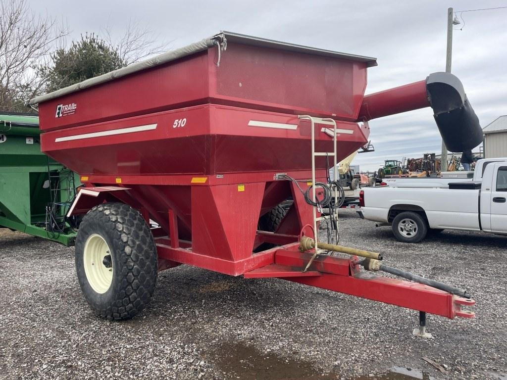 2014 EZ Trail 510 Grain Cart