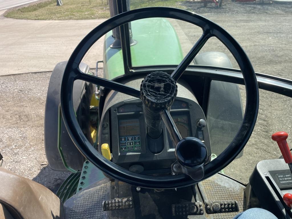 1990 John Deere 4955 Tractor
