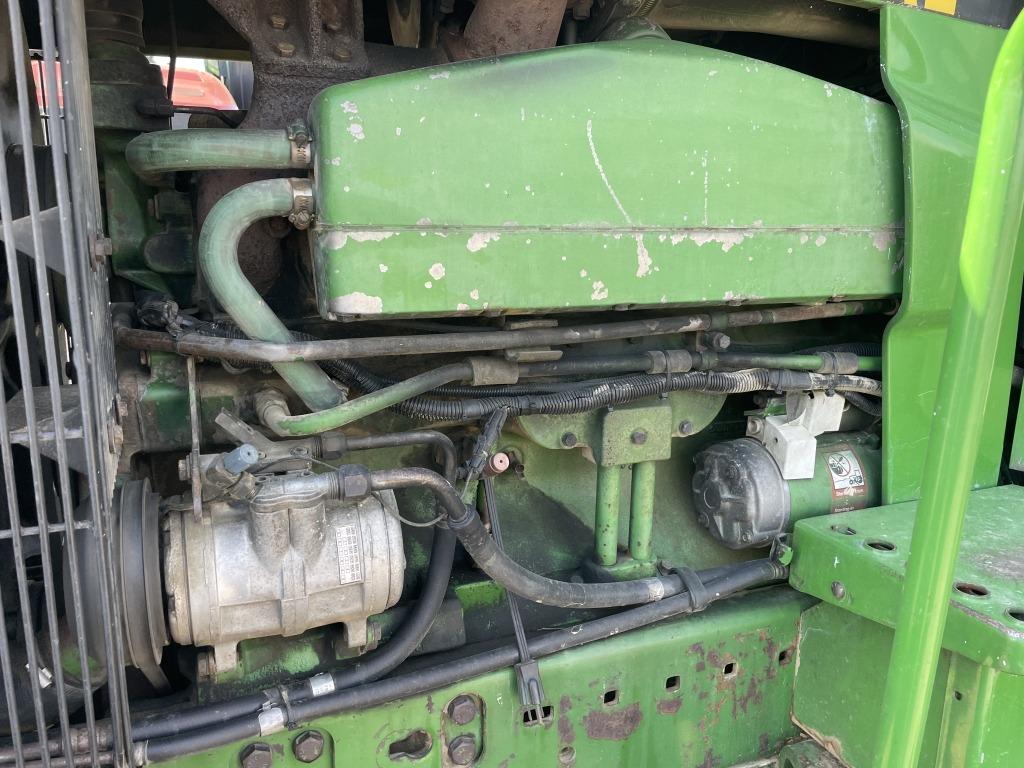 1990 John Deere 4955 Tractor