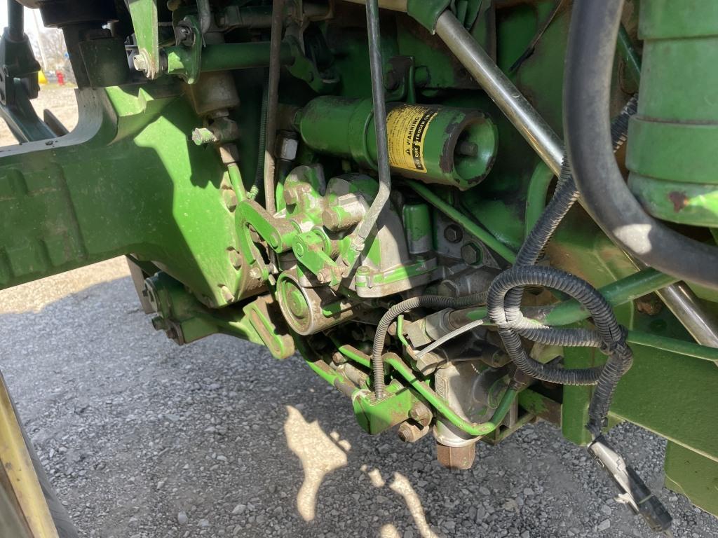 1990 John Deere 4955 Tractor