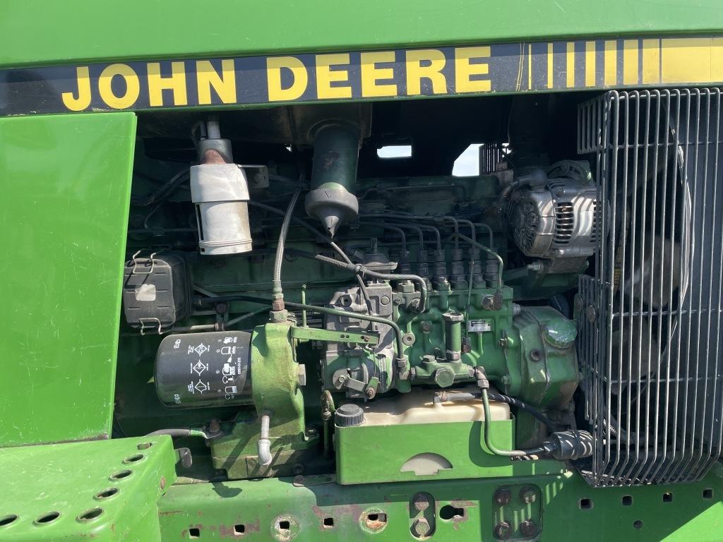 1990 John Deere 4955 Tractor