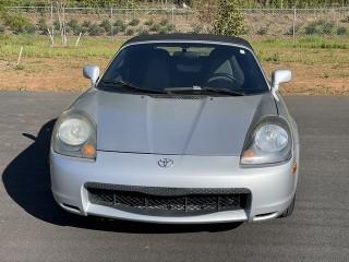 2002 Toyota MR2