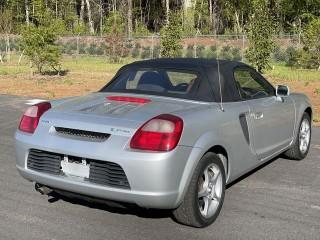 2002 Toyota MR2