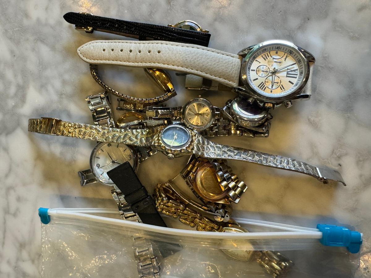 WATCH COLLECTION LOT