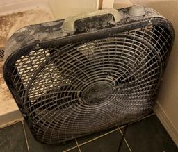 Lasko 20-Inch Box Fan 3-SPEED