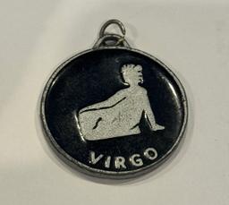 Virgo Astrology Collectible Keychain – Black & Silver Metal Zodiac Design