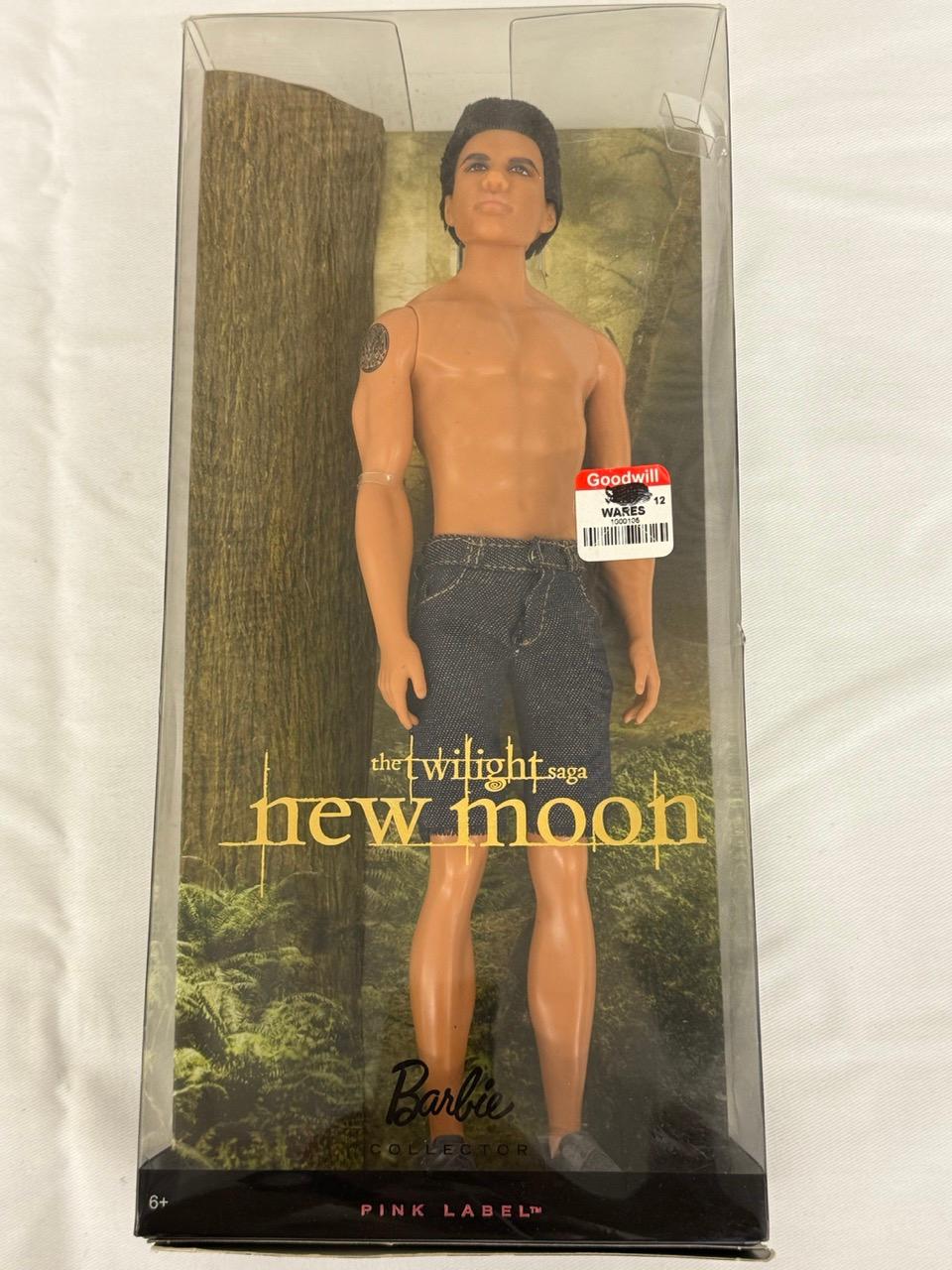 Barbie The Twilight Saga: New Moon – Jacob Black Collector Doll