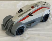 Hot Wheels RC Star Wars Millenium Falcon Carship FBW32