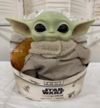 Disney Star Wars: The Mandalorian Yoda The Child 11In Action Figure – Mattel GWD85 Plush Collectible