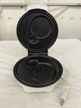 Star Wars BB-8 Waffle Maker Machine Disney – Star Wars Collectible