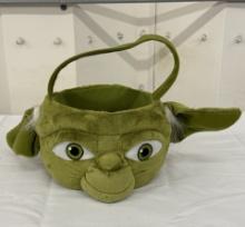 Star Wars Yoda Medium Plush Basket – 17" Green Plush