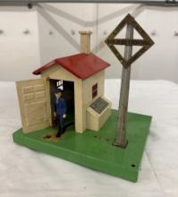 Lionel #45N Automatic Gateman – Vintage O Gauge Trackside Accessory