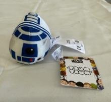 Star Wars R2-D2 Tsum Tsum Disney Store Mini Toy Plush Collectible